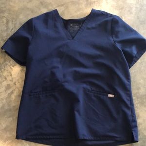 Figs women’s scrub top